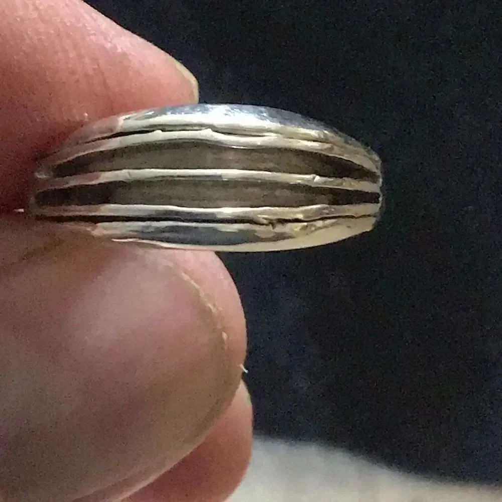 Vintage Native American sterling silver ring size 7 1/2